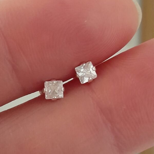 Aros Abridores mini brillo cristal cuadrado – Plata 925