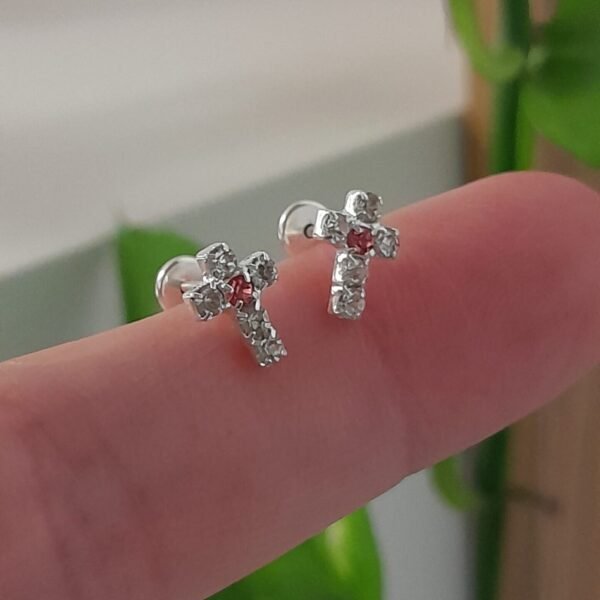 Aros Abridores brillo mini cruz cristal – Plata 925