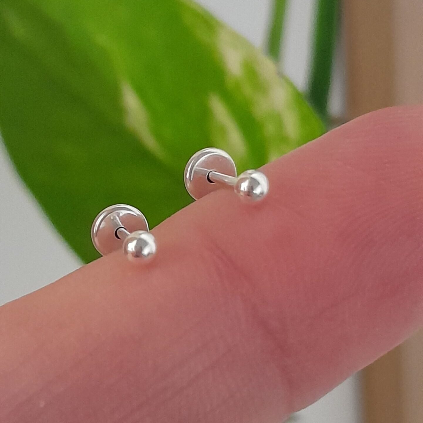 Aros Abridores lisos bolita pequeña – Plata 925