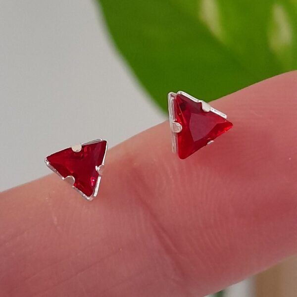 Aros Abridores Brillos triangulo rojo – Plata 925