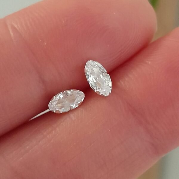 Aros Abridores Brillo oval pequeño cristal – Plata 925