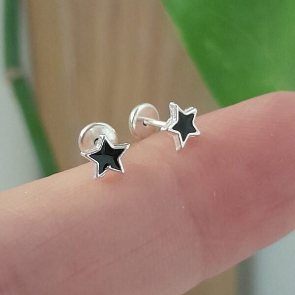 Aros Abridores Esmaltados Estrella Negro – Plata 925