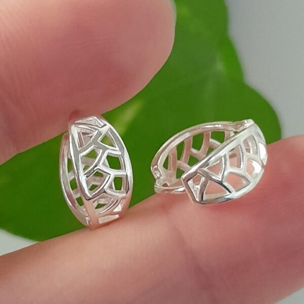 Aros Huggies mini calados geométrico - Laminados