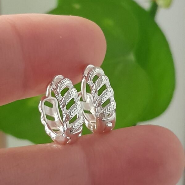 Aros Huggies mini bandas inclinadas - Laminados