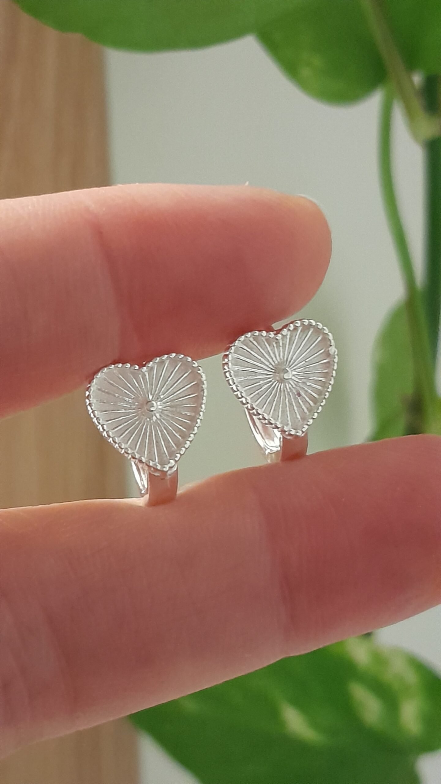 Aros Huggies mini corazones texturados - Laminados