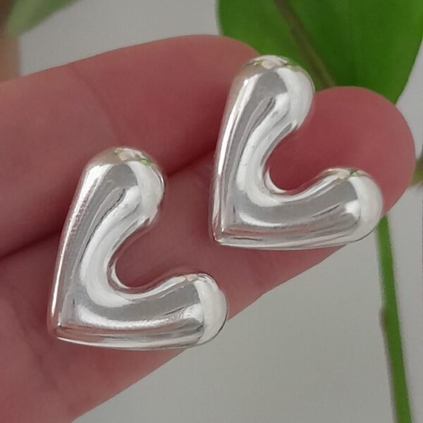 Aros pasantes corazón puffy - Laminados