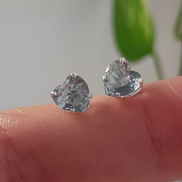 Aros Abridores super mini corazon gris brillo – Plata 925