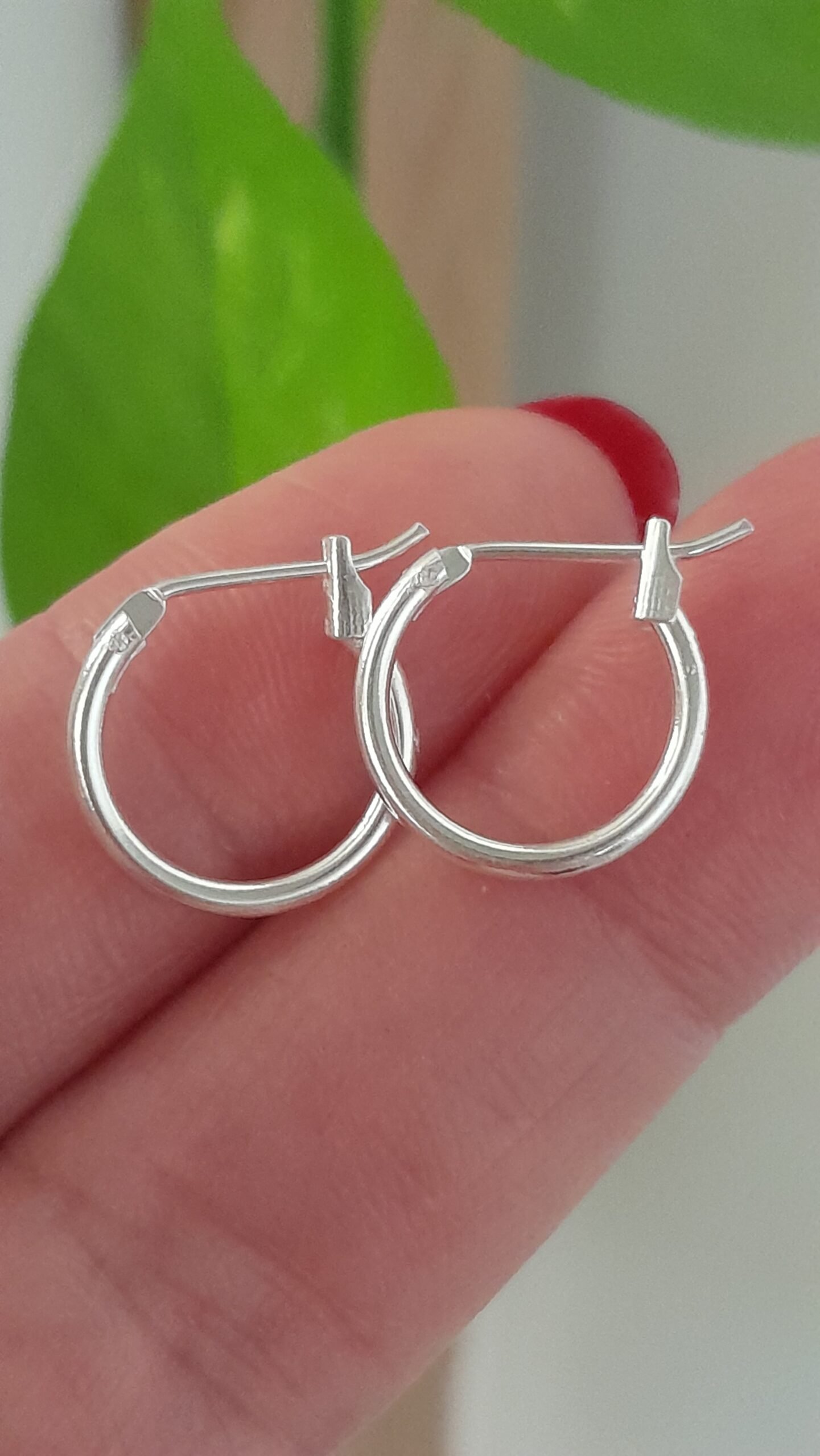 Aros huggies argollas medianas finas - Laminados