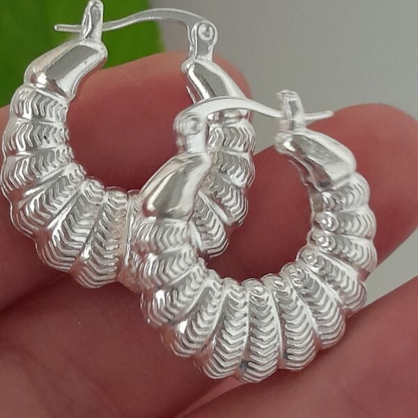 Aros huggies bombe acanalados con textura – Laminados