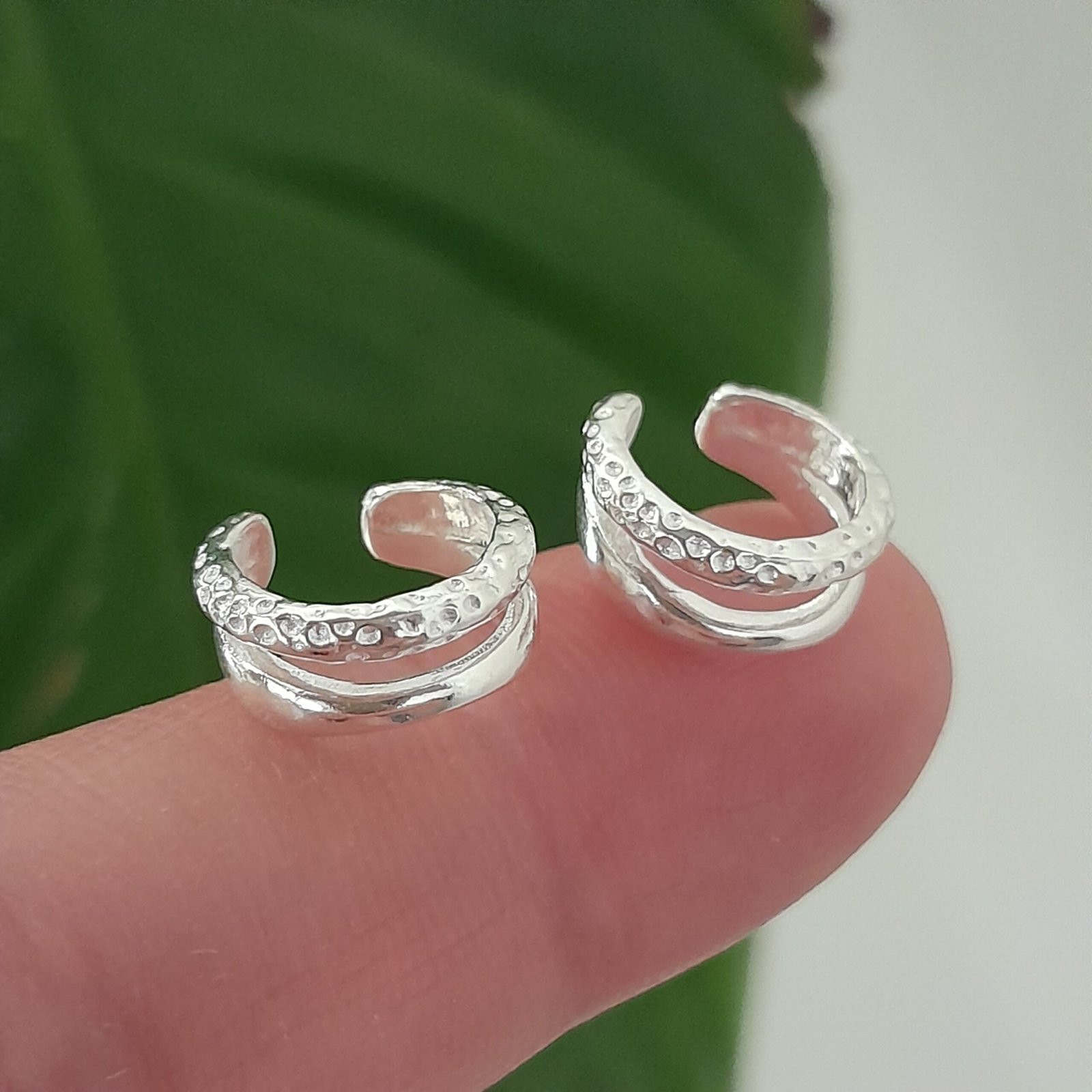 Aros mini doble linea con brillo cierre cuff - Laminados