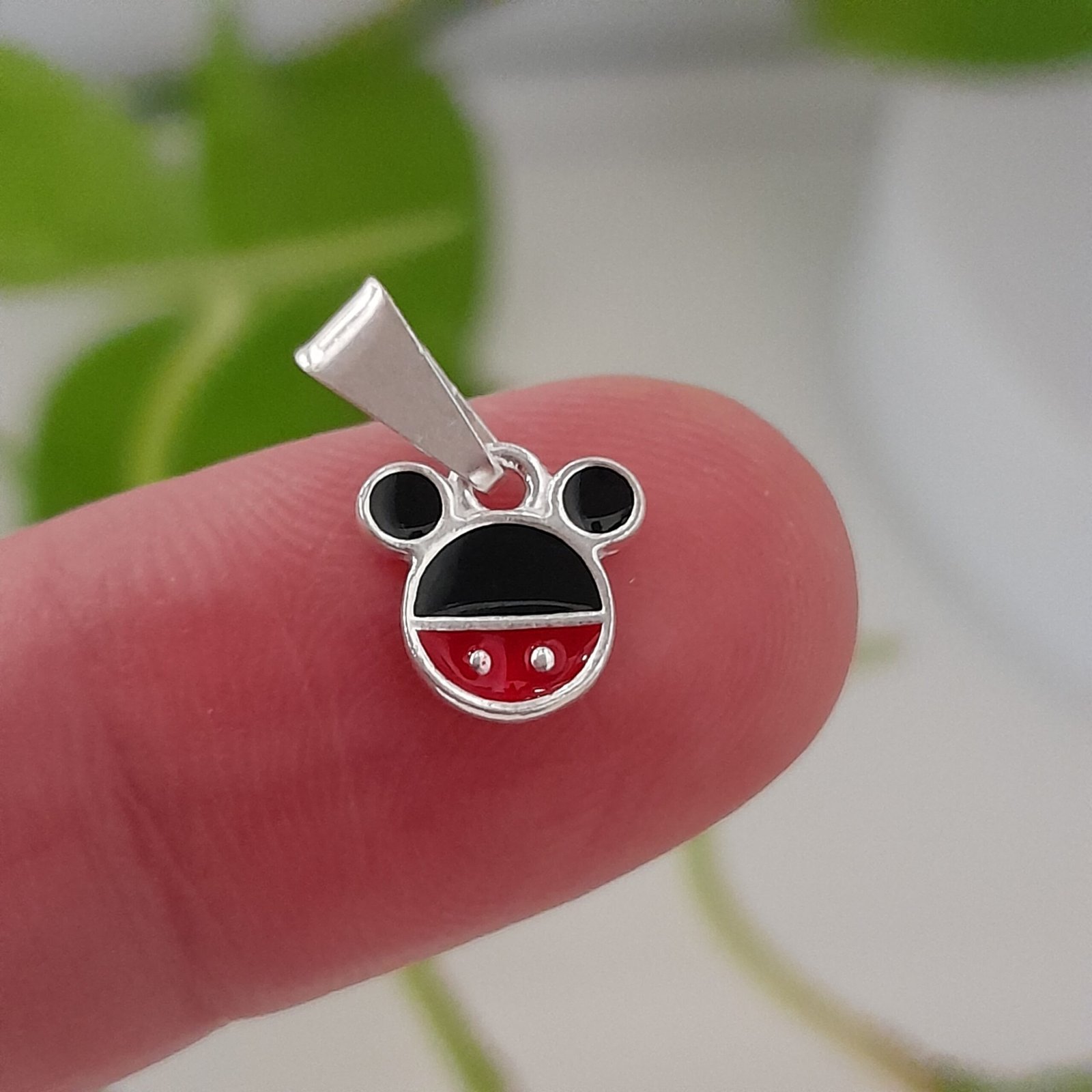 Dije mini mickey mouse esmaltado - Laminados