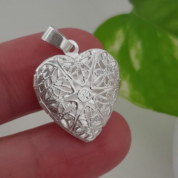 Dije corazón con bisagra - Laminados