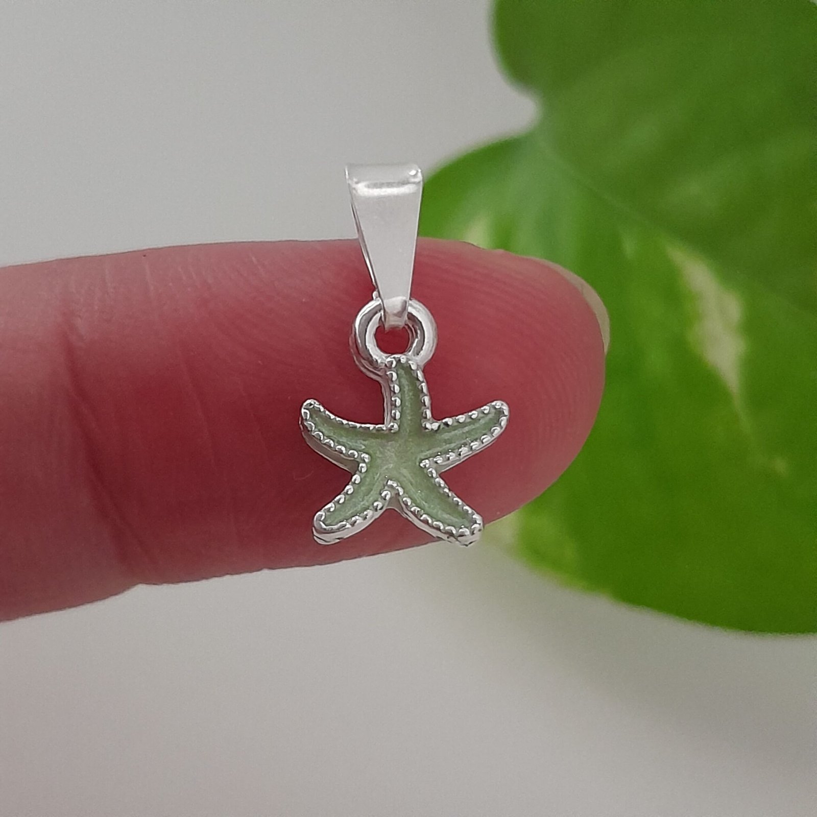 Dije estrella de mar esmaltado verde - Laminados