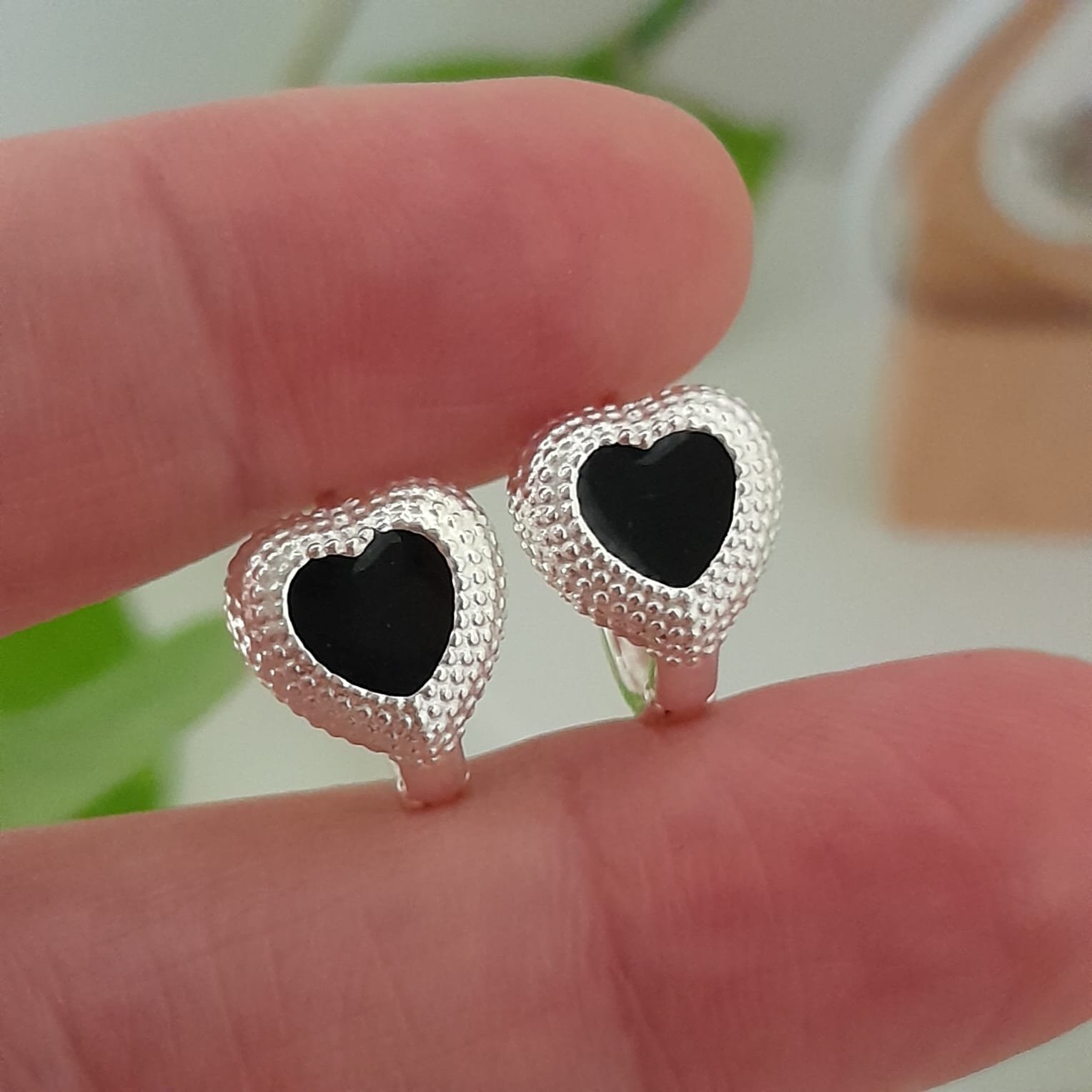 Aros argollas esmaltadas negro con borde texturados – Laminados - Image 2