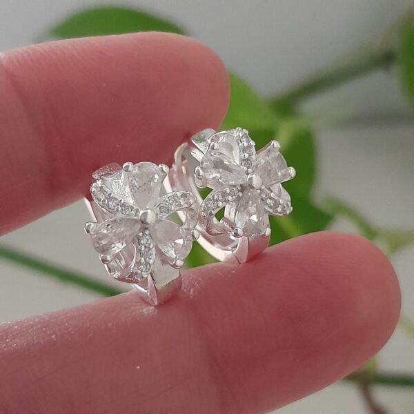 Aros huggies con brillo cristal molino – Laminados