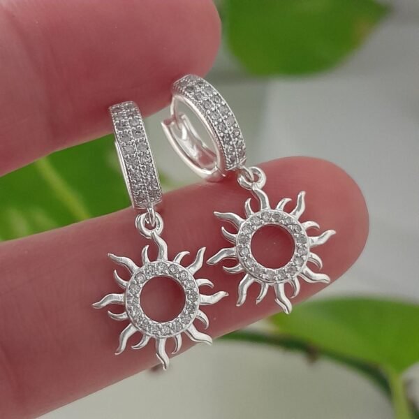 Aros huggies con brillo soles – Laminados