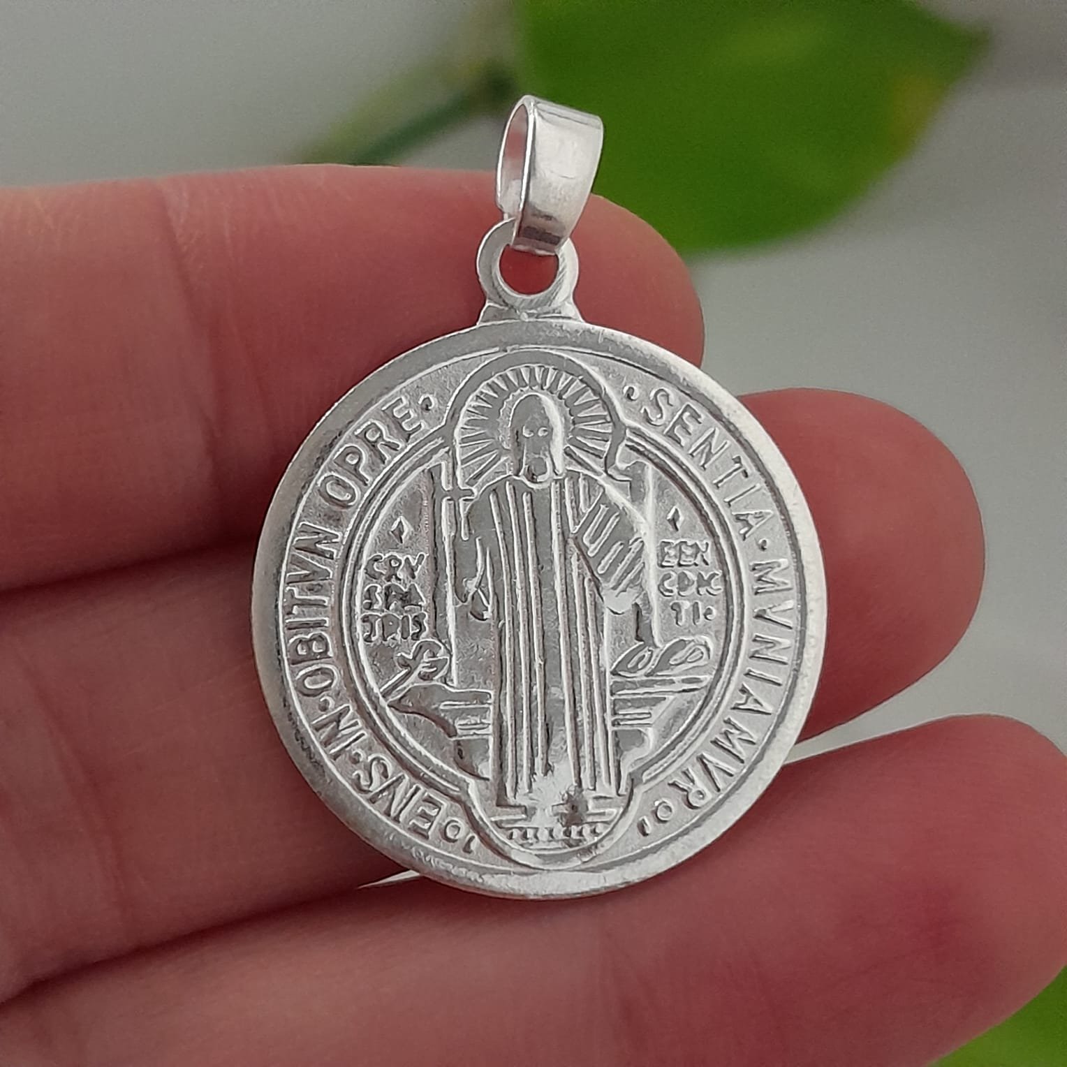 Dije medalla San Benito grande - Laminados