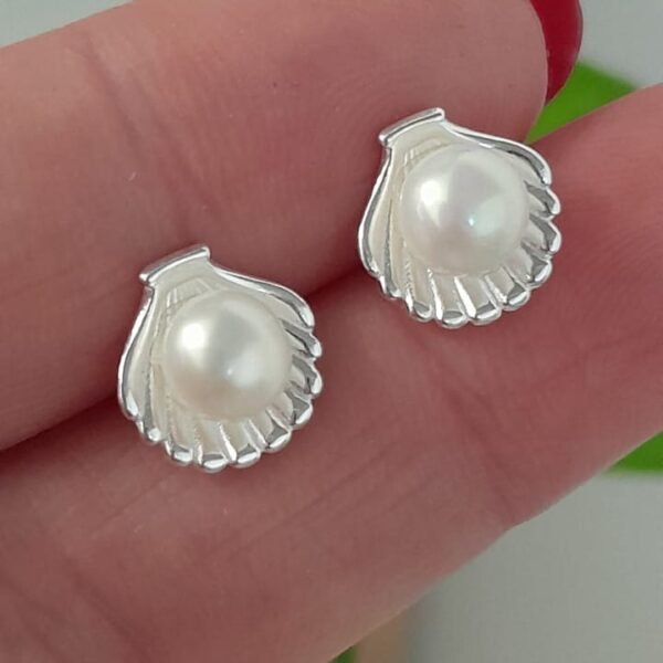Aros pasante diseño concha marina y perla - Plata 925