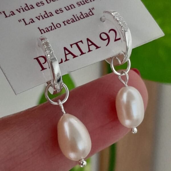 Aros cierre huggies perlas oval colgantes- Plata 925