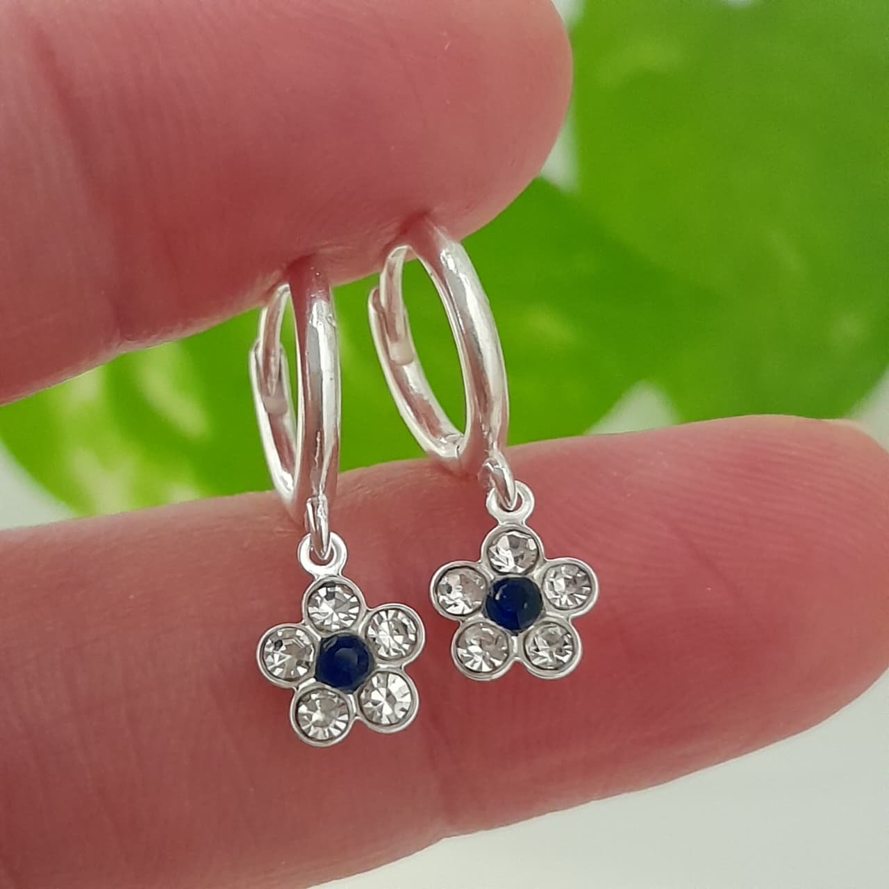 Aros cierre huggies con cubic flor brillo - Laminados