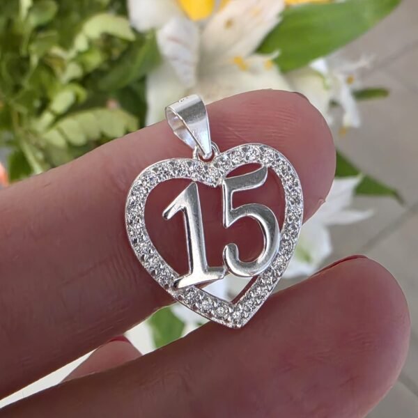 Medalla 15 años brillo-dije italiano