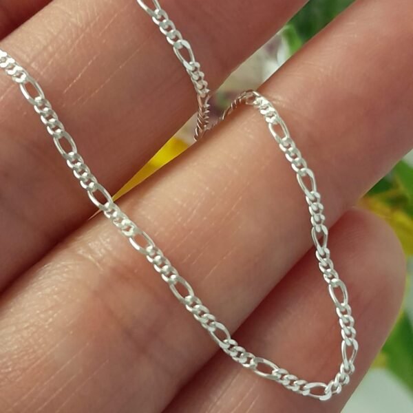 Cadena de hombre fina laminada