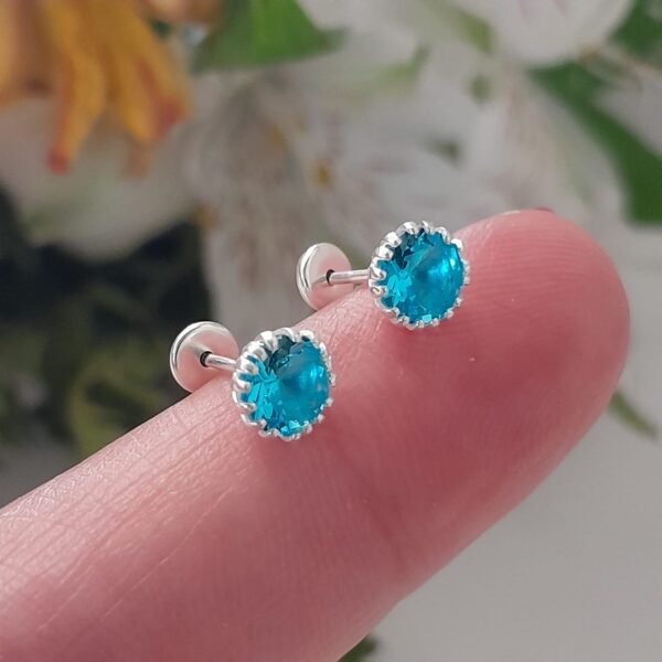 Abridor circular celeste engarzado