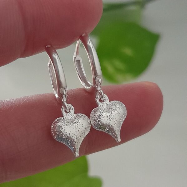 Huggies con corazón liso colgante-argolla laminada