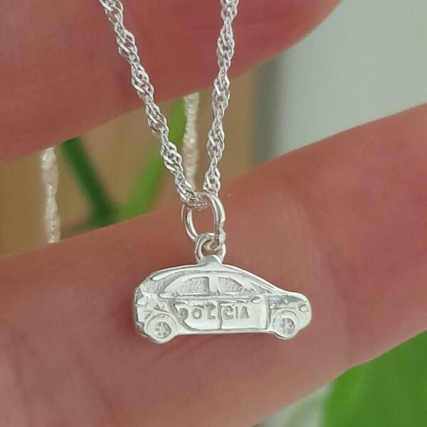 Auto policia-conjunto italiano