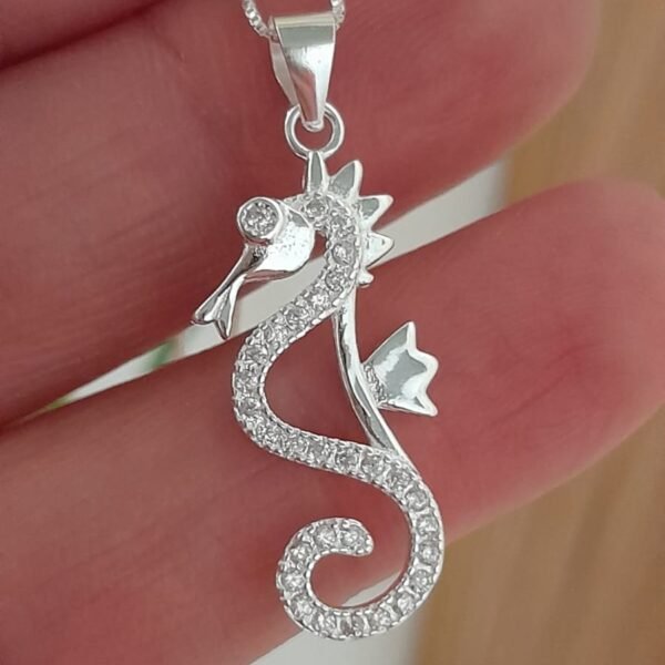 Caballito de mar-conjunto italiano