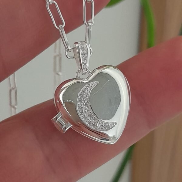 Relicario luna con brillo-dije italiano