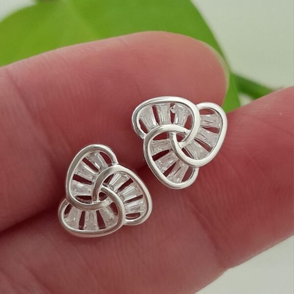 Triqueta celta pasante brillo italiano