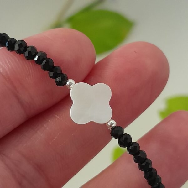 Pulsera italiana cristal de roca negro con trébol central