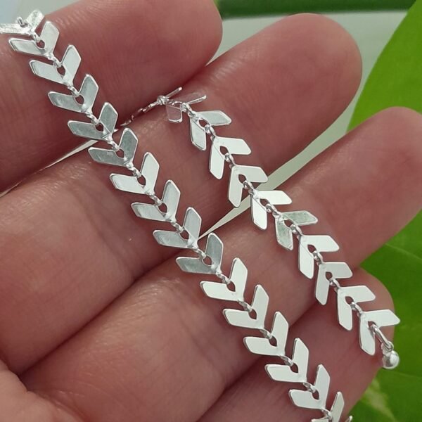 Pulsera laminada lisa diseño flecha