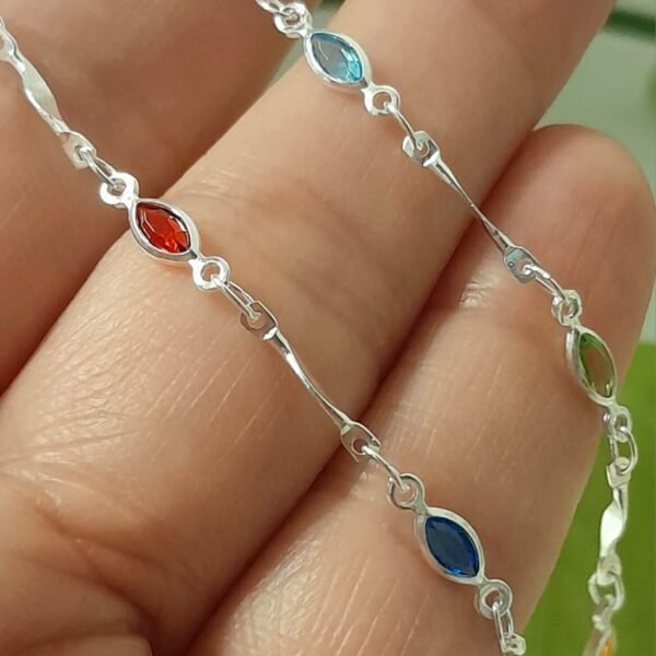 Chocker cubic de colores