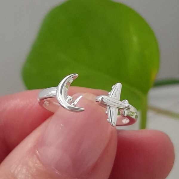 Anillo italiano avion y luna lisa