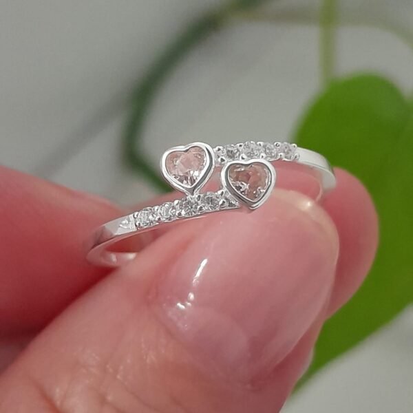 Anillo dos corazones cubic rosa
