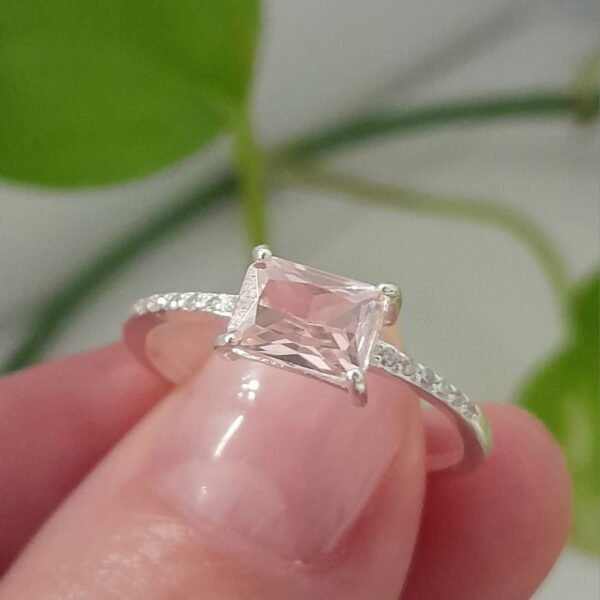 Anillo Italiano Cubic rosado