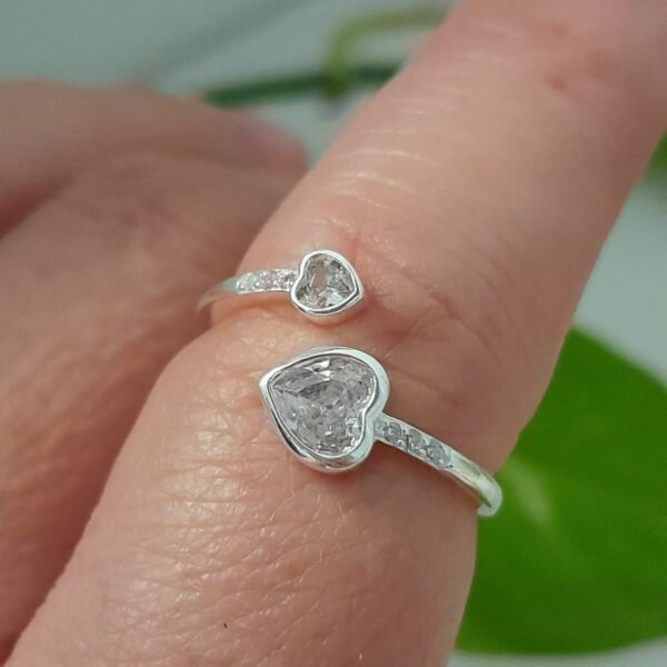 Anillo italiano dos corazones ajustable con cubic