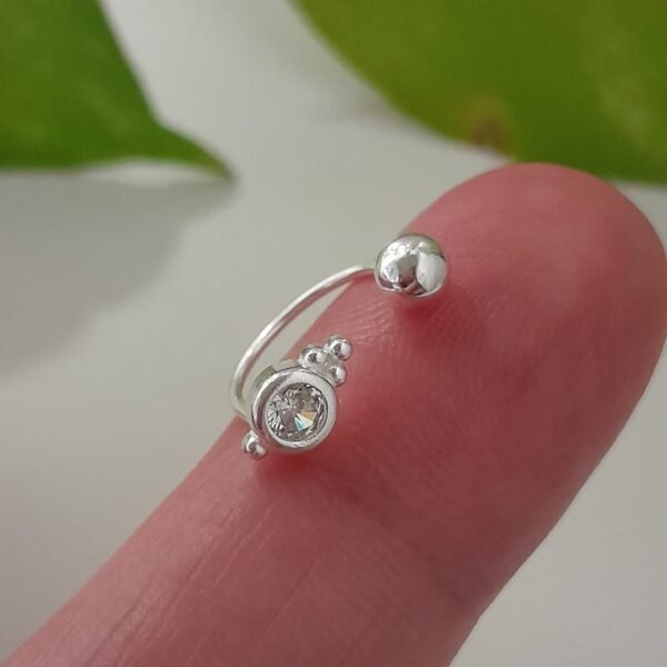 Piercing de pupo cubic laminado