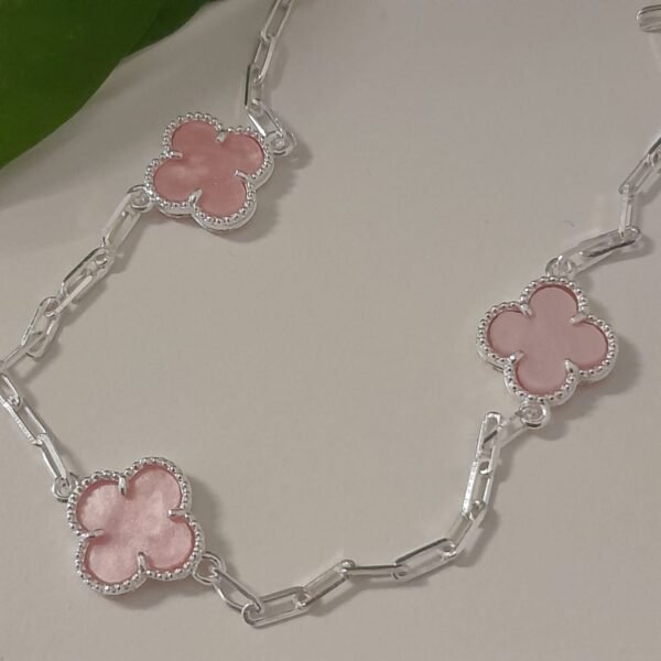 Chocker trébol laminado rosa