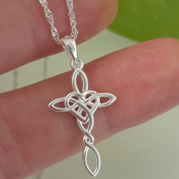 Conjunto italiano cruz torzada y corazon liso