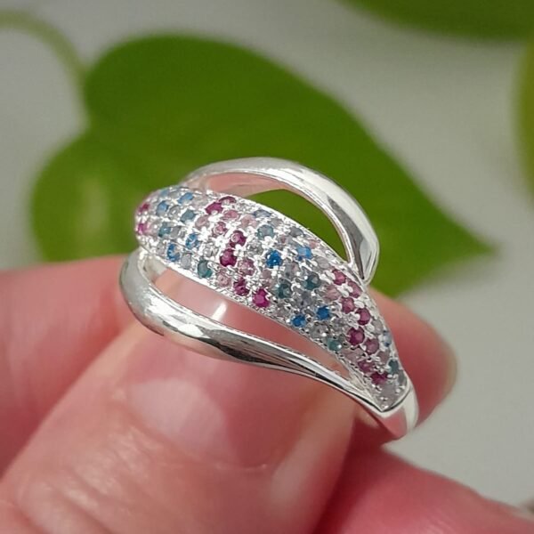 Anillo italiano con cubic de colores