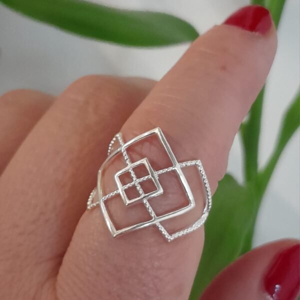Anillo laminado rombo liso