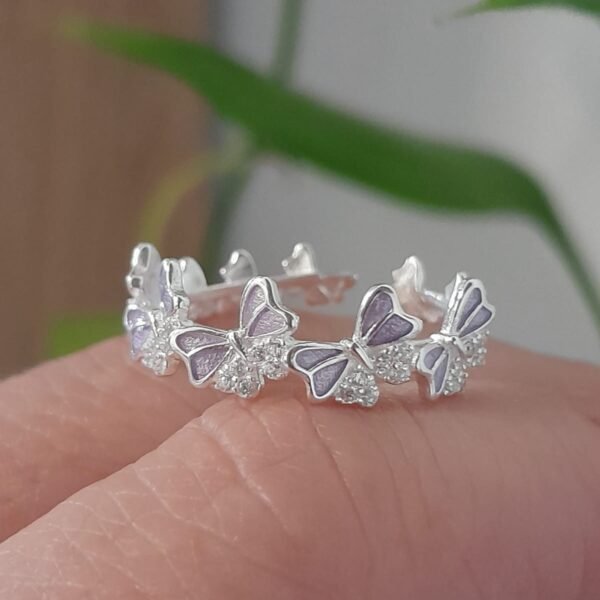 Anillo italiano ajustable mariposas lilas