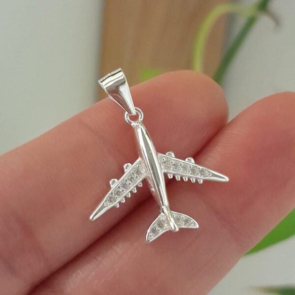 Dije italiano avion con cubic