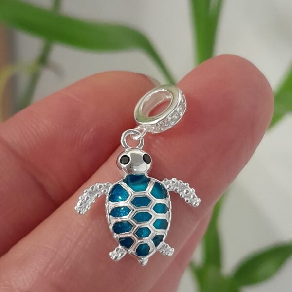 Dije italiano tortuga de mar azul