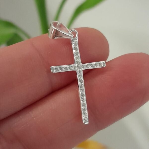 Cruz italiana con cubic