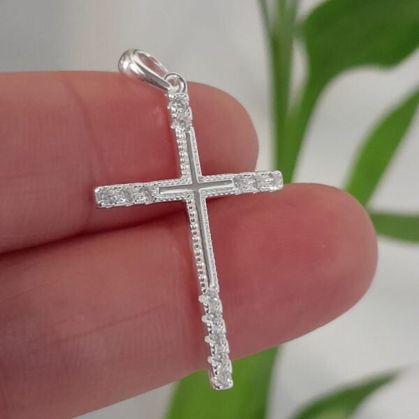 Cruz italiana con cubic