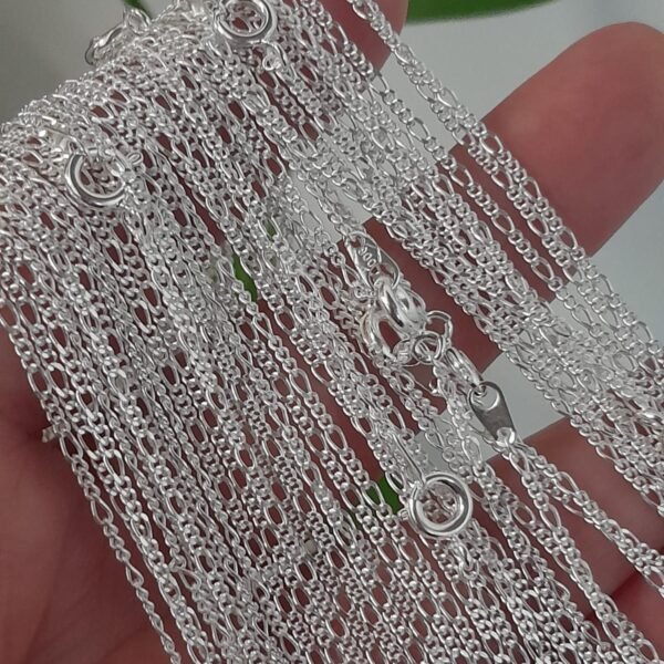 Cadena laminada de hombre fina